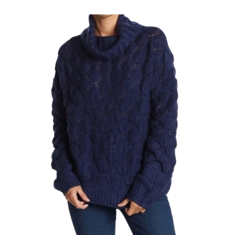 FRNCH Paris Women's Nav Blue Eelet Knit Long Sleeve Sweater Size M/L NWT